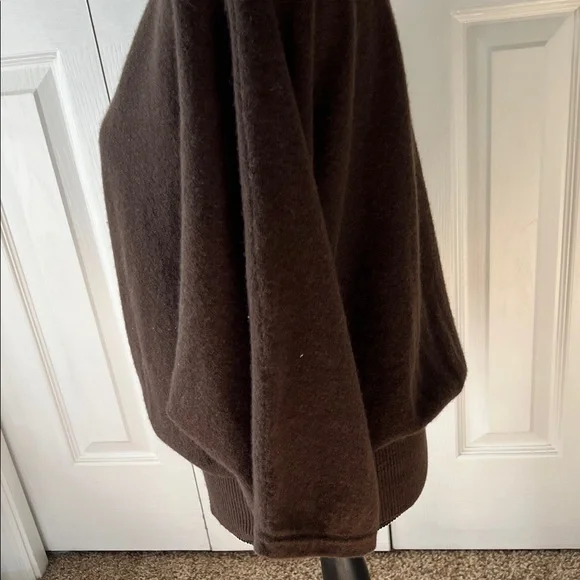 Vintage Katherine Kelly Chocolate Brown Cashmere Dolman Sweater Size Large - Picture 13 of 16